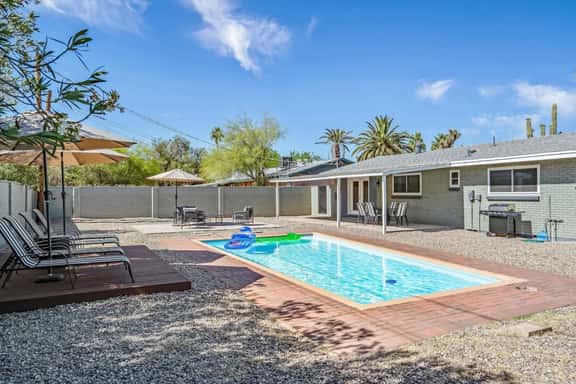 Tucson Oasis - Image 1