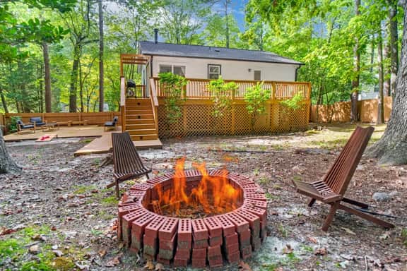 Brandyapple Retreat
