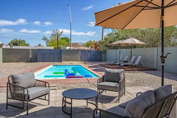 Tucson Oasis